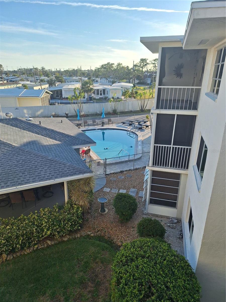 HOLIDAY APTS - Residential Lease