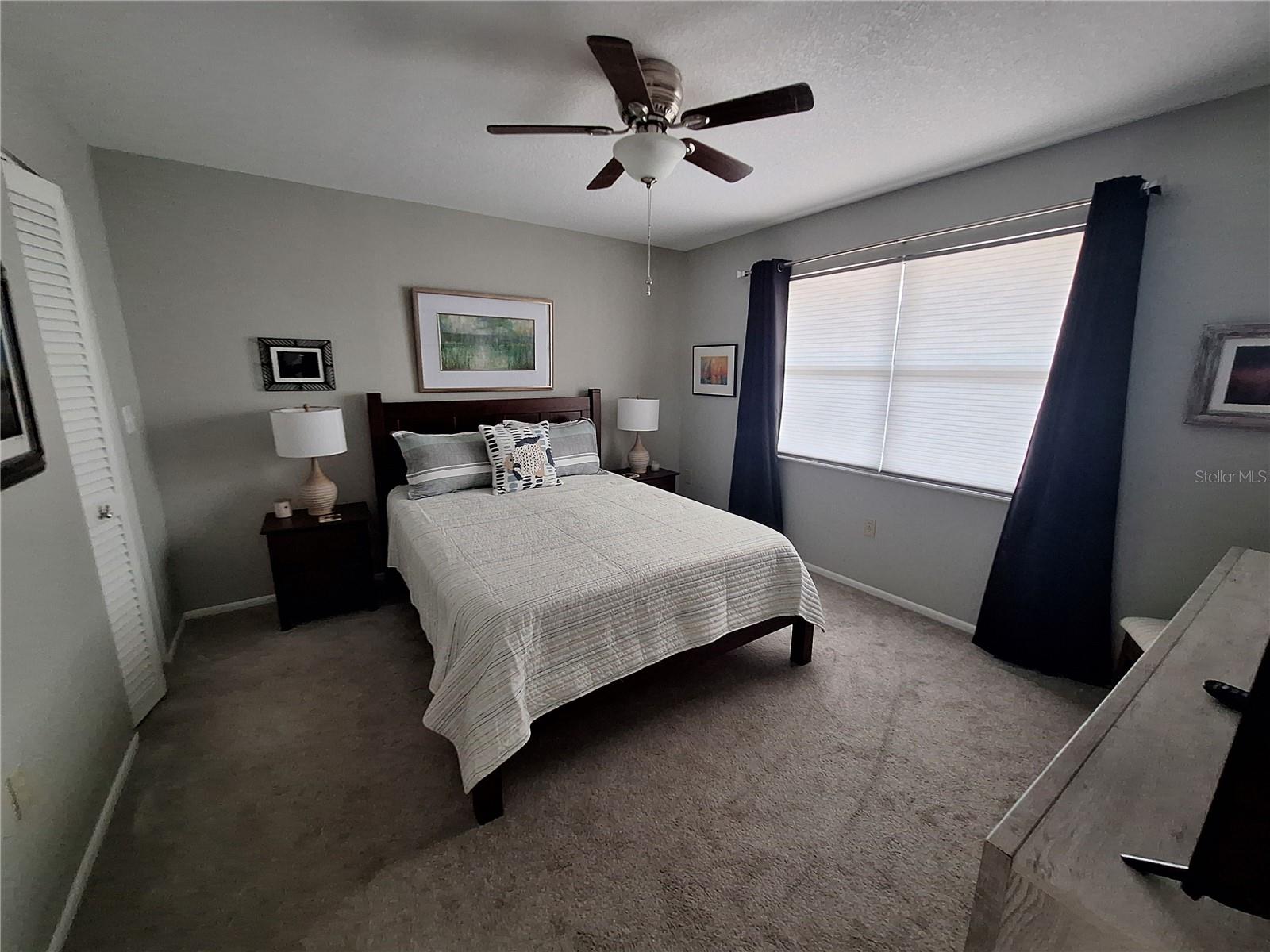 HOLIDAY APTS - Residential Lease