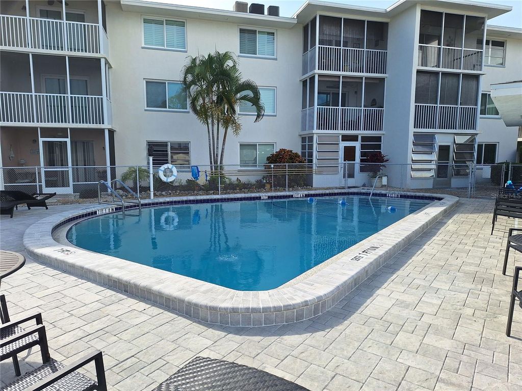 Photo of 708 Tamiami Trail S #320, Venice, FL 34285 (MLS # N6135802)