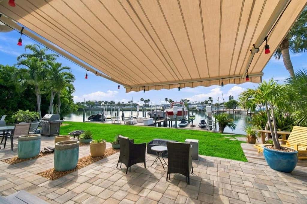Photo of 245 116th Avenue #245, Treasure Island, FL 33706 (MLS # TB8541825)