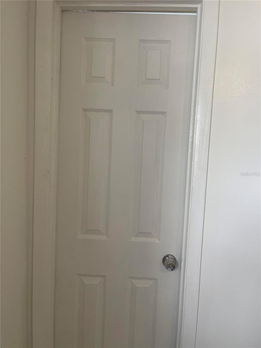 HENDERSON ROAD SUB UNIT 5 - Residential Lease