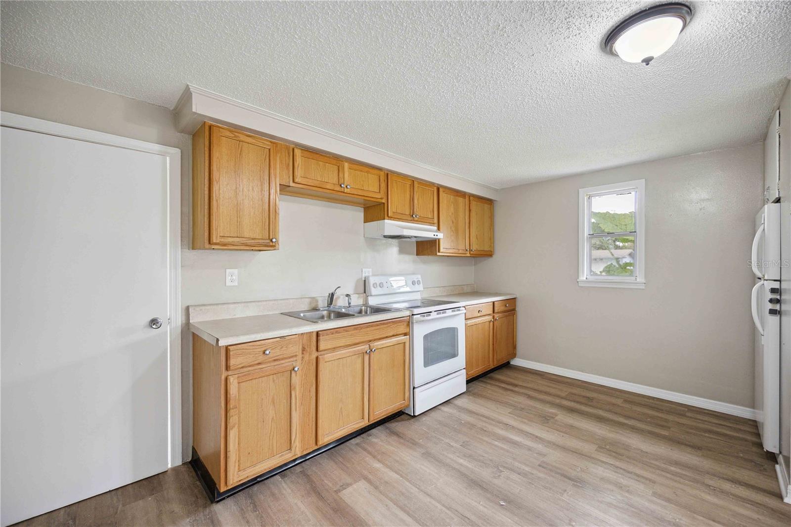 BACH - Residential Income