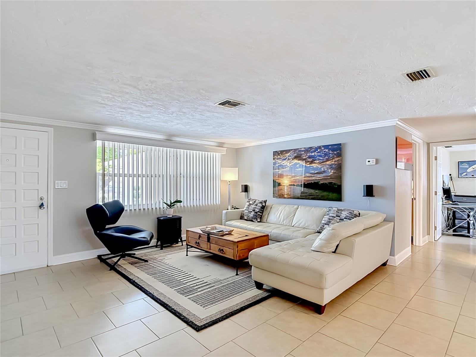 FLOR A MAR - Residential