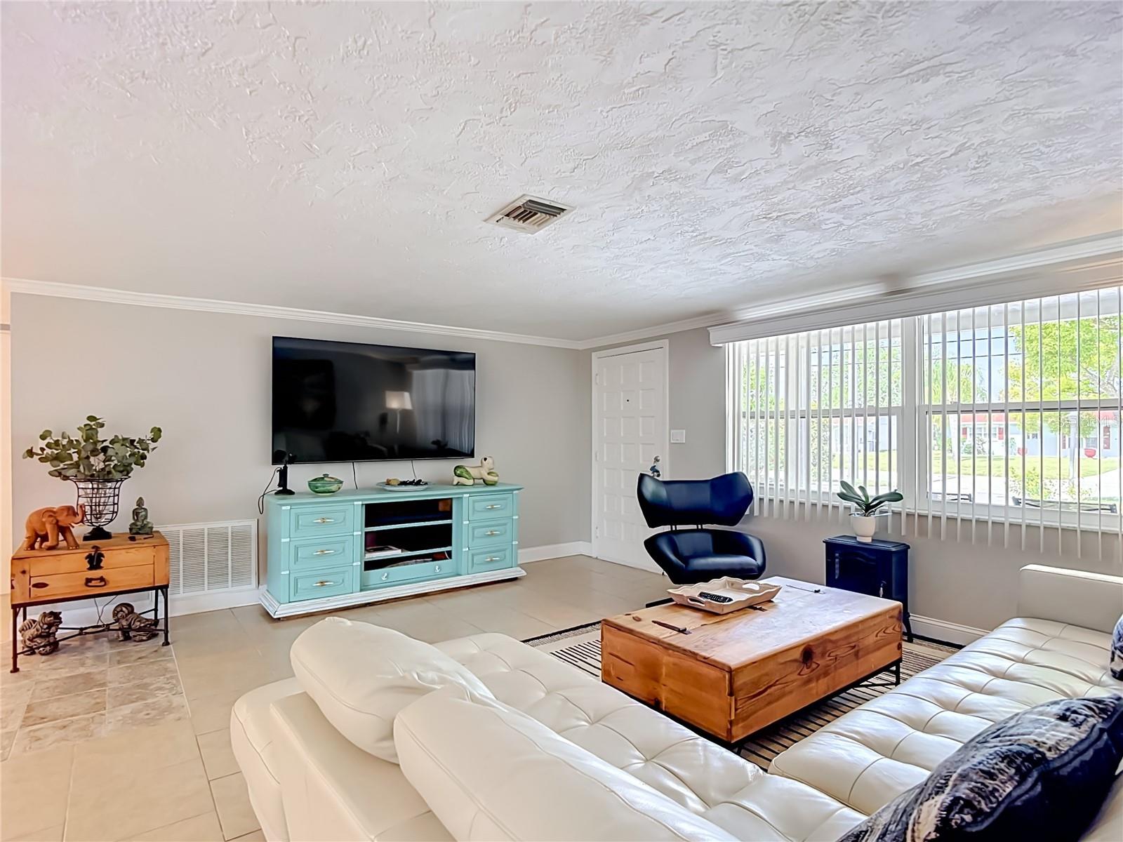 FLOR A MAR - Residential