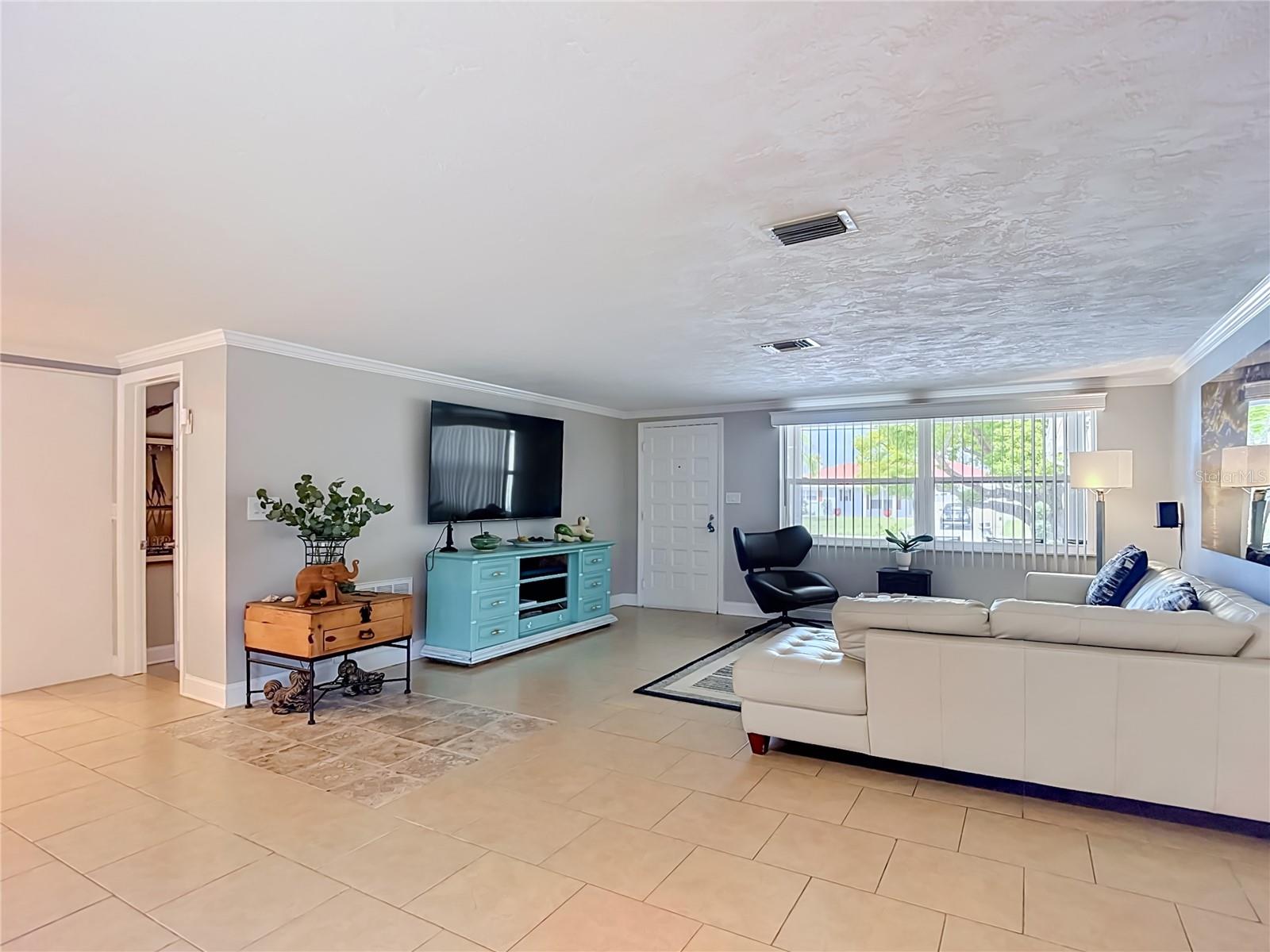 FLOR A MAR - Residential