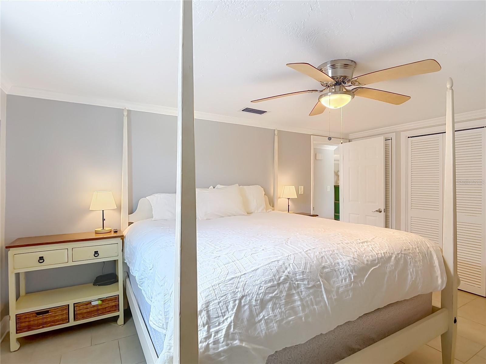 FLOR A MAR - Residential