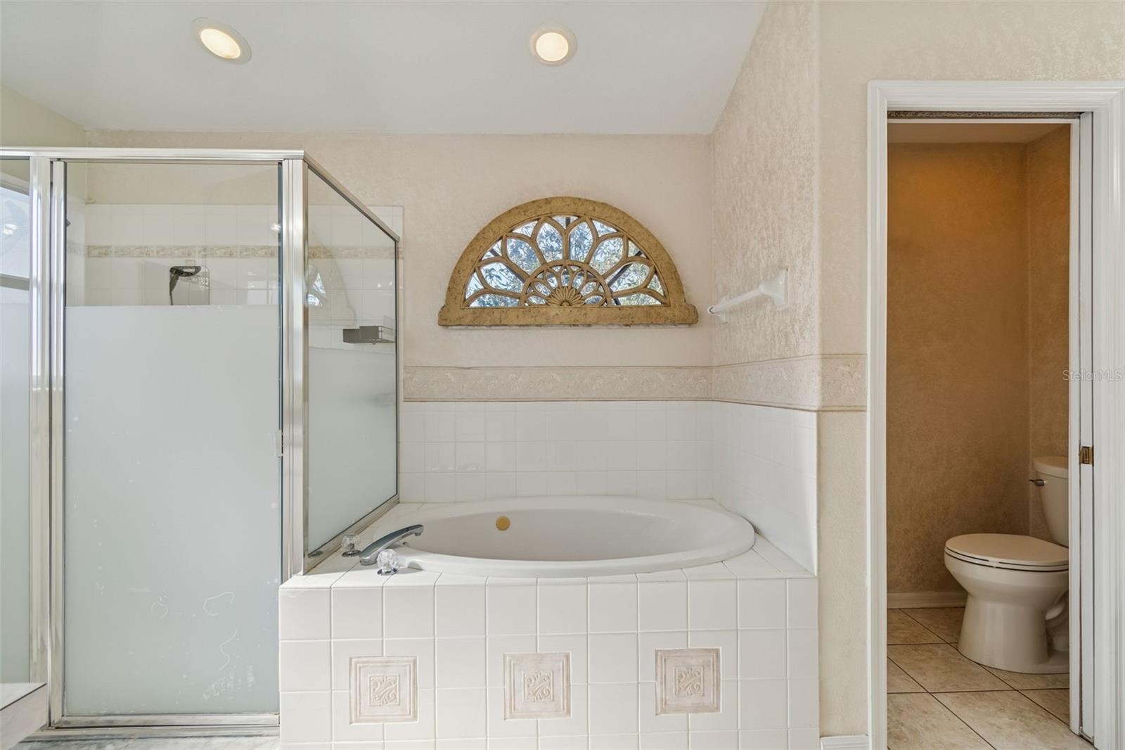 GRASSY POINTE - PH 1 - Residential