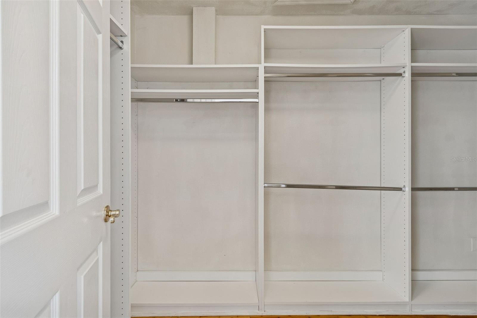 GRASSY POINTE - PH 1 - Residential