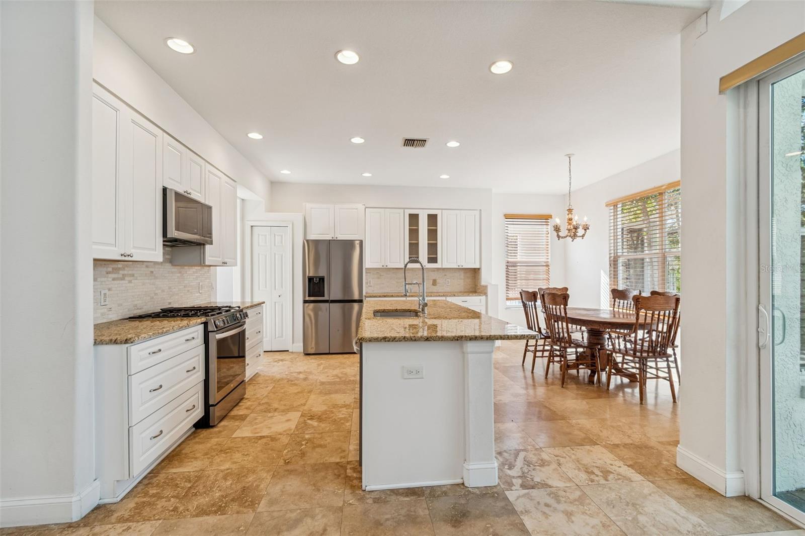 GRASSY POINTE - PH 1 - Residential