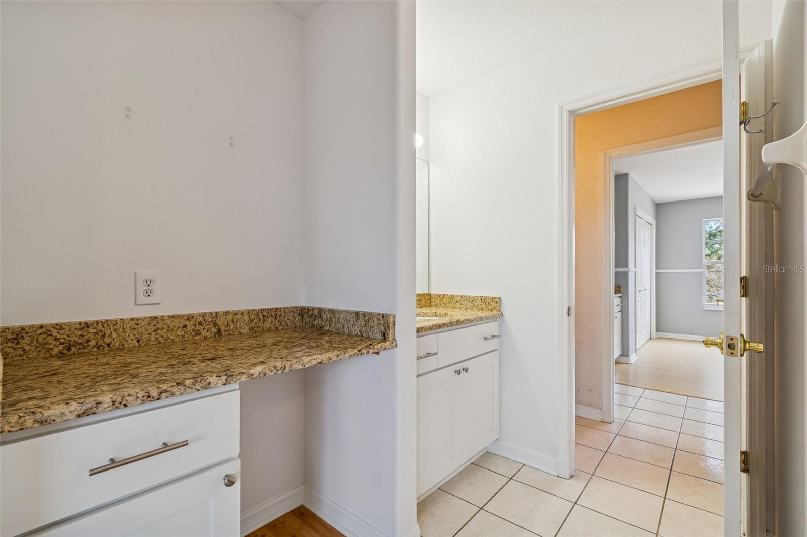 GRASSY POINTE - PH 1 - Residential