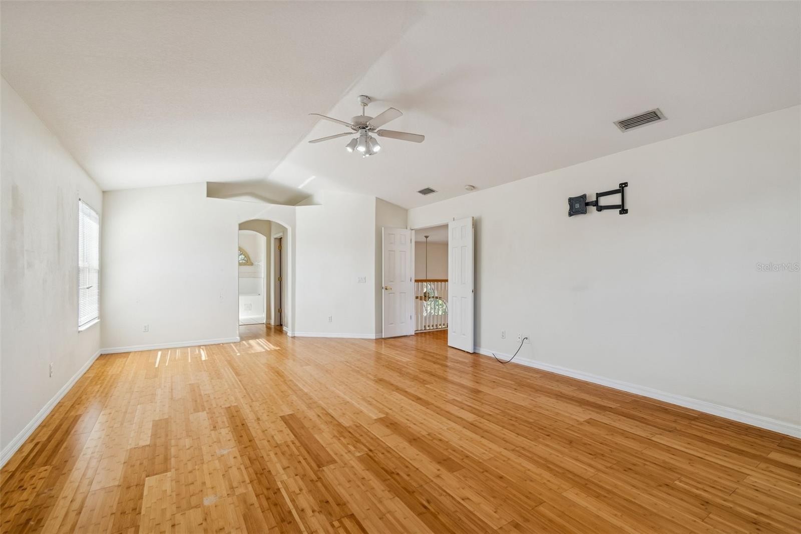 GRASSY POINTE - PH 1 - Residential