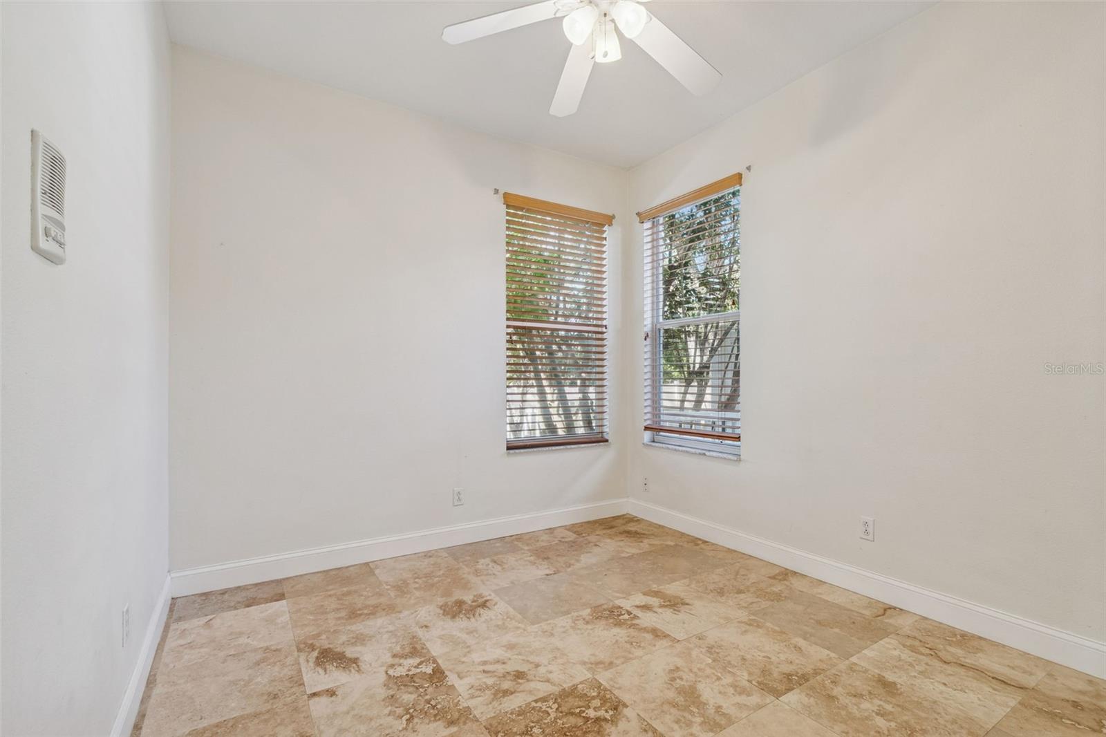 GRASSY POINTE - PH 1 - Residential