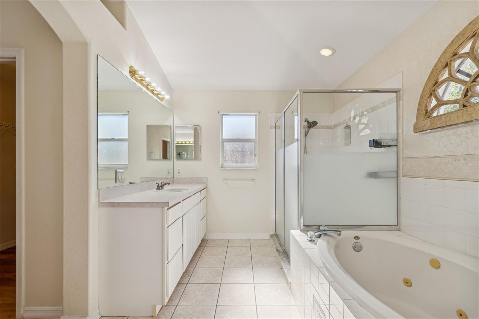 GRASSY POINTE - PH 1 - Residential