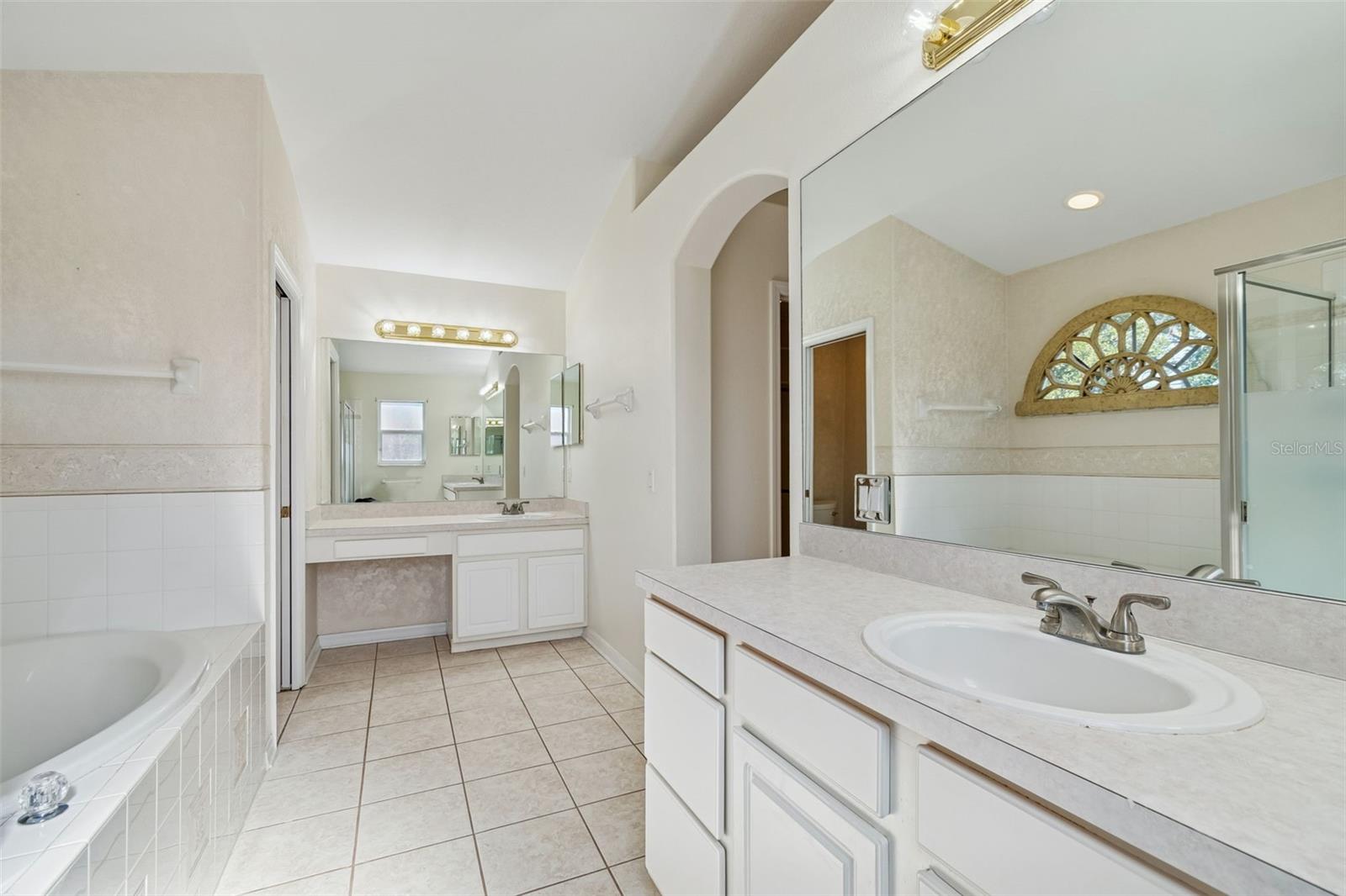 GRASSY POINTE - PH 1 - Residential