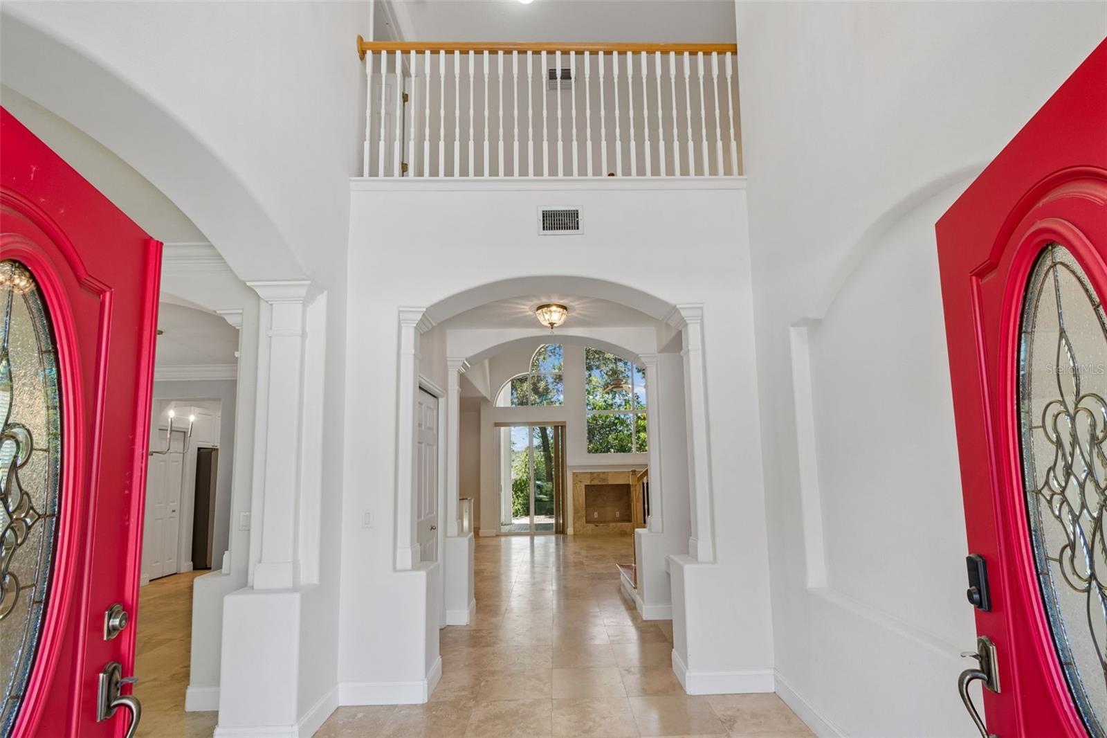 1828 LONGVIEW LANE