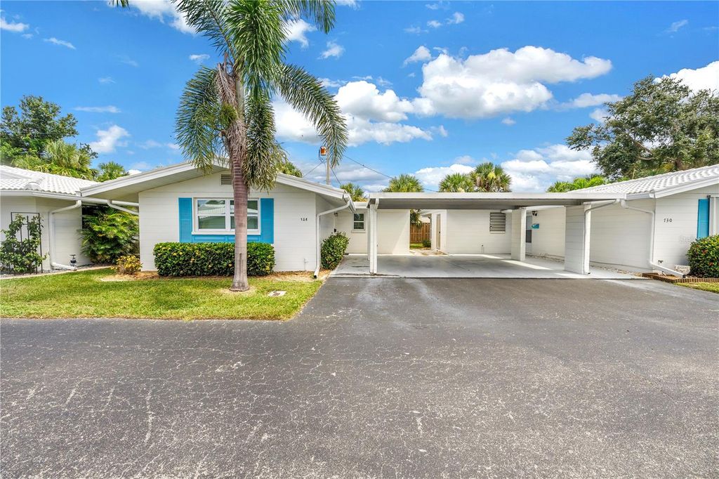 Photo of 728 Caribbean Circle #25, Venice, FL 34293 (MLS # A4661223)