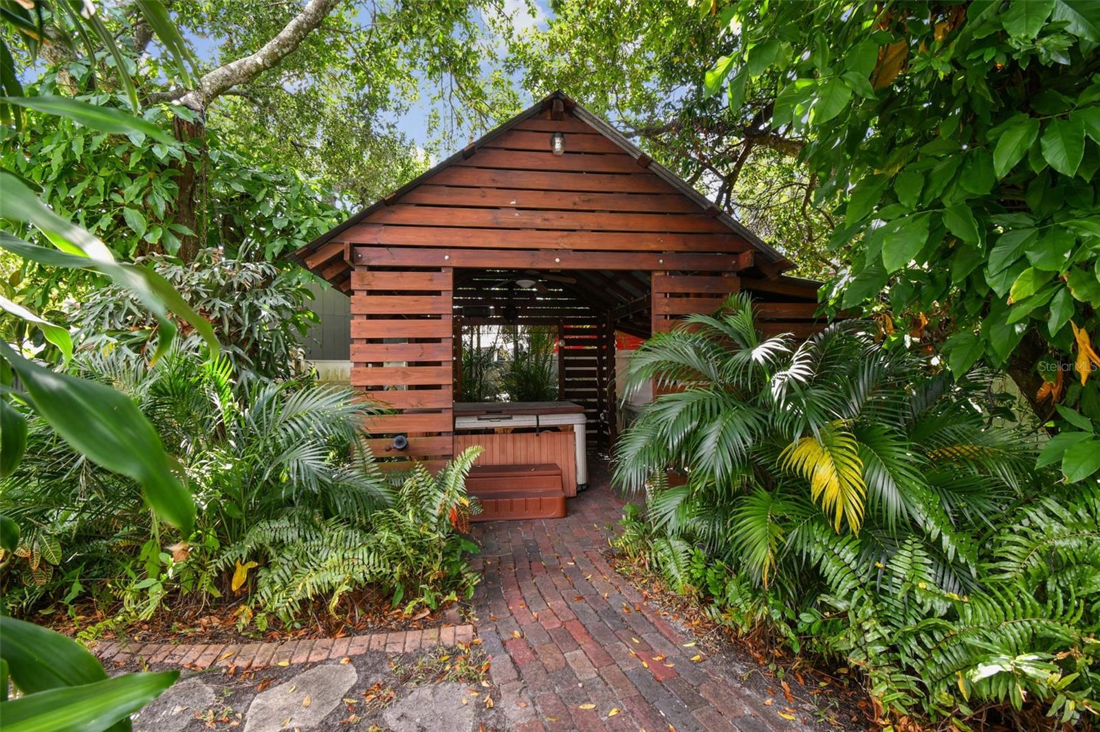 SUGARWOOD GROVE - Residential