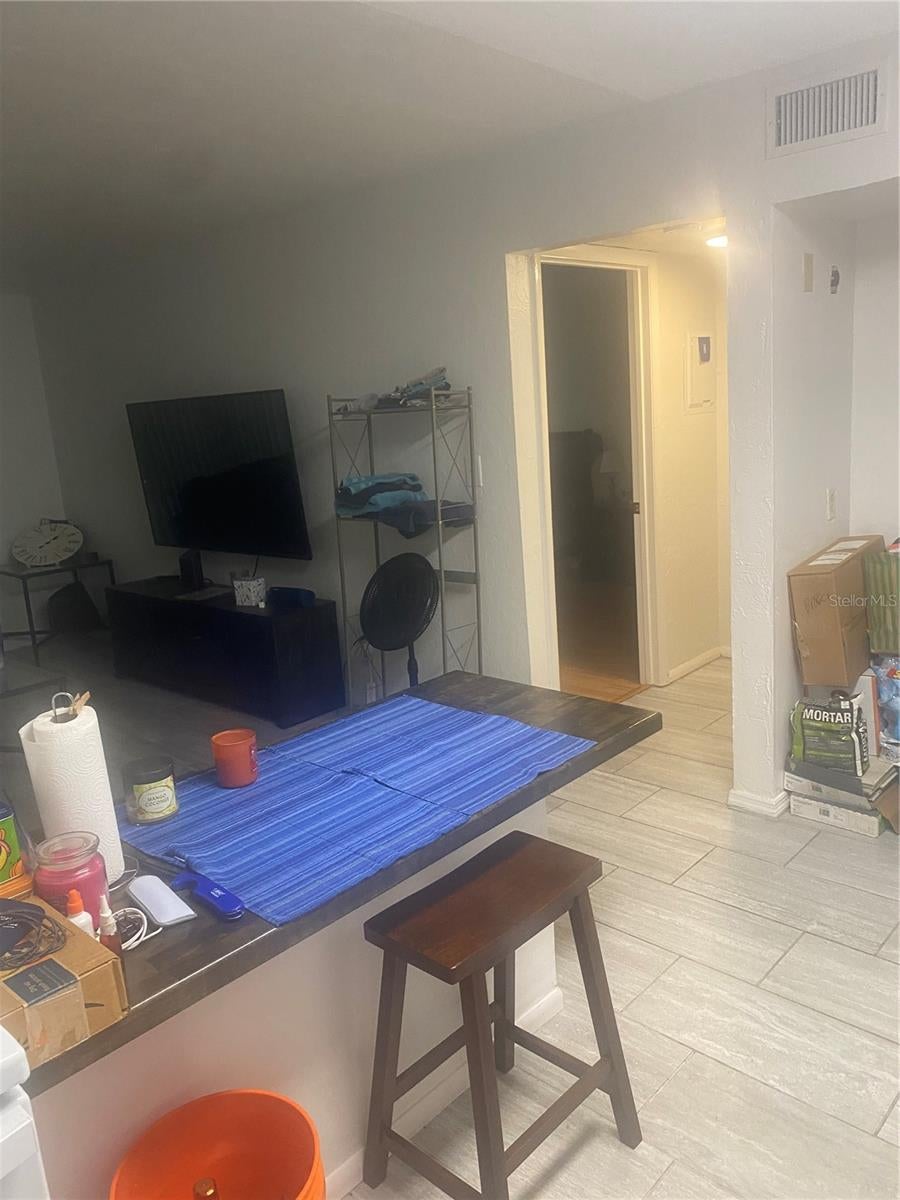 1015 SW 9TH STREET C-2