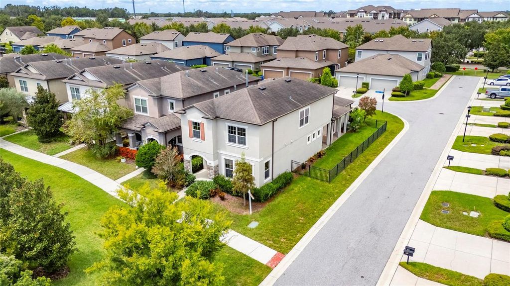 Photo of 5811 Caldera Ridge Drive, Lithia, FL 33547 (MLS # TB8423617)