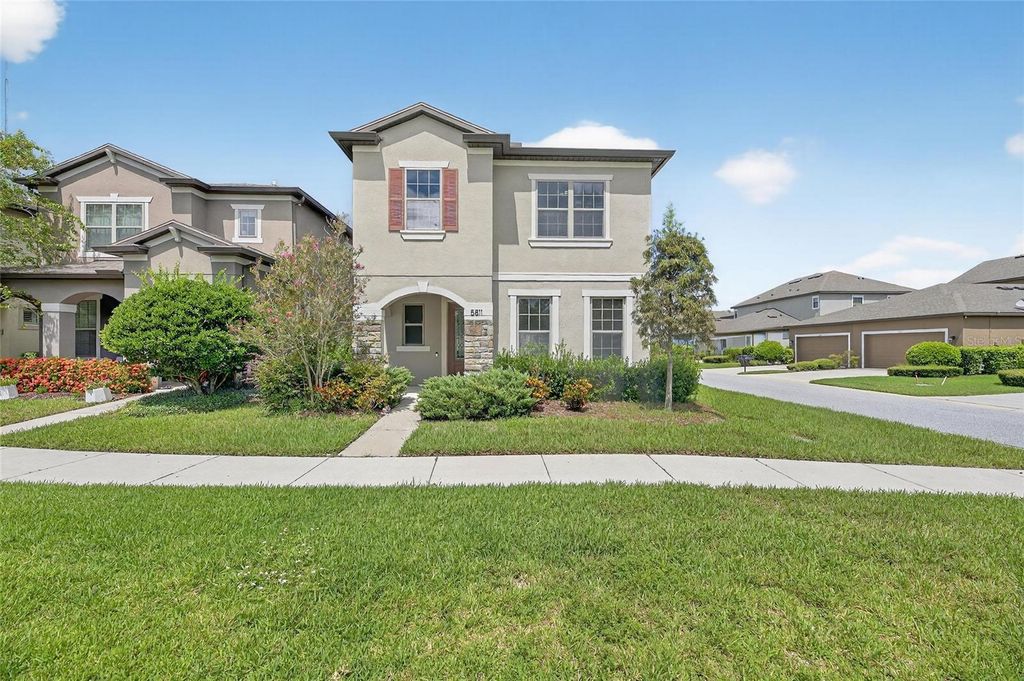 Photo of 5811 Caldera Ridge Drive, Lithia, FL 33547 (MLS # TB8423617)