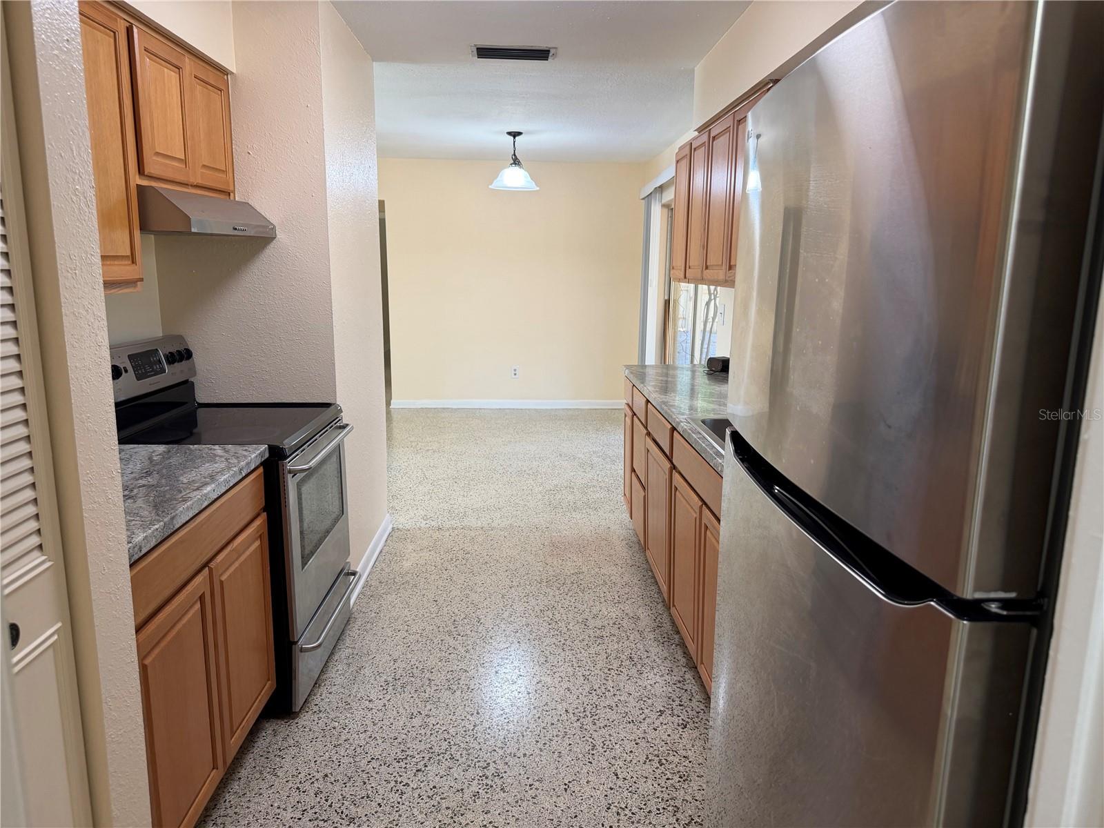 SPRING HILL - Residential