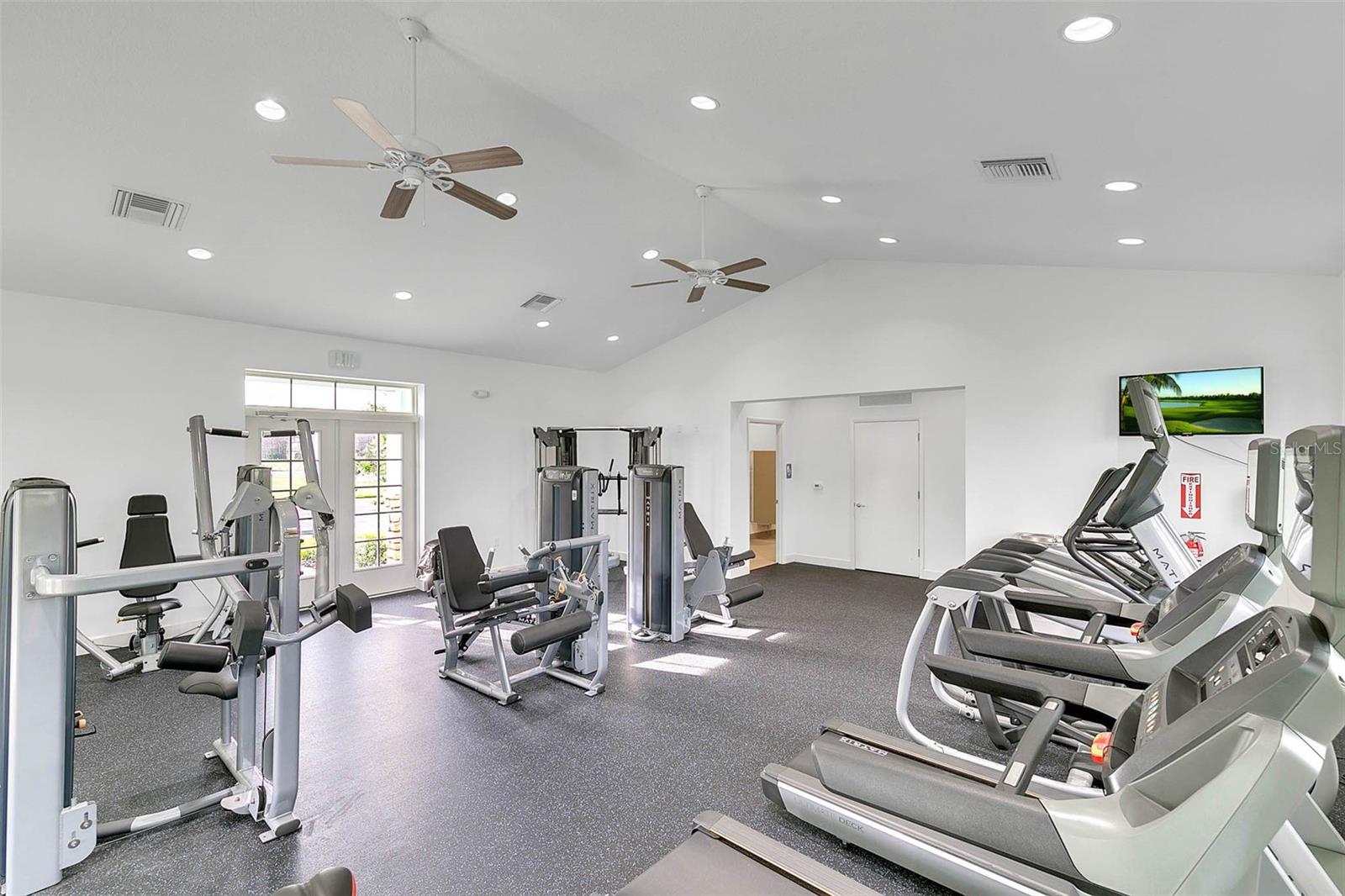 LAKEVIEW POINTE/HORIZON WEST - Residential