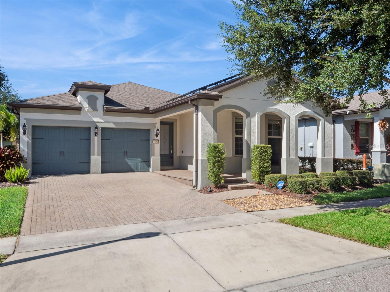 LAKEVIEW POINTE/HORIZON WEST - Residential