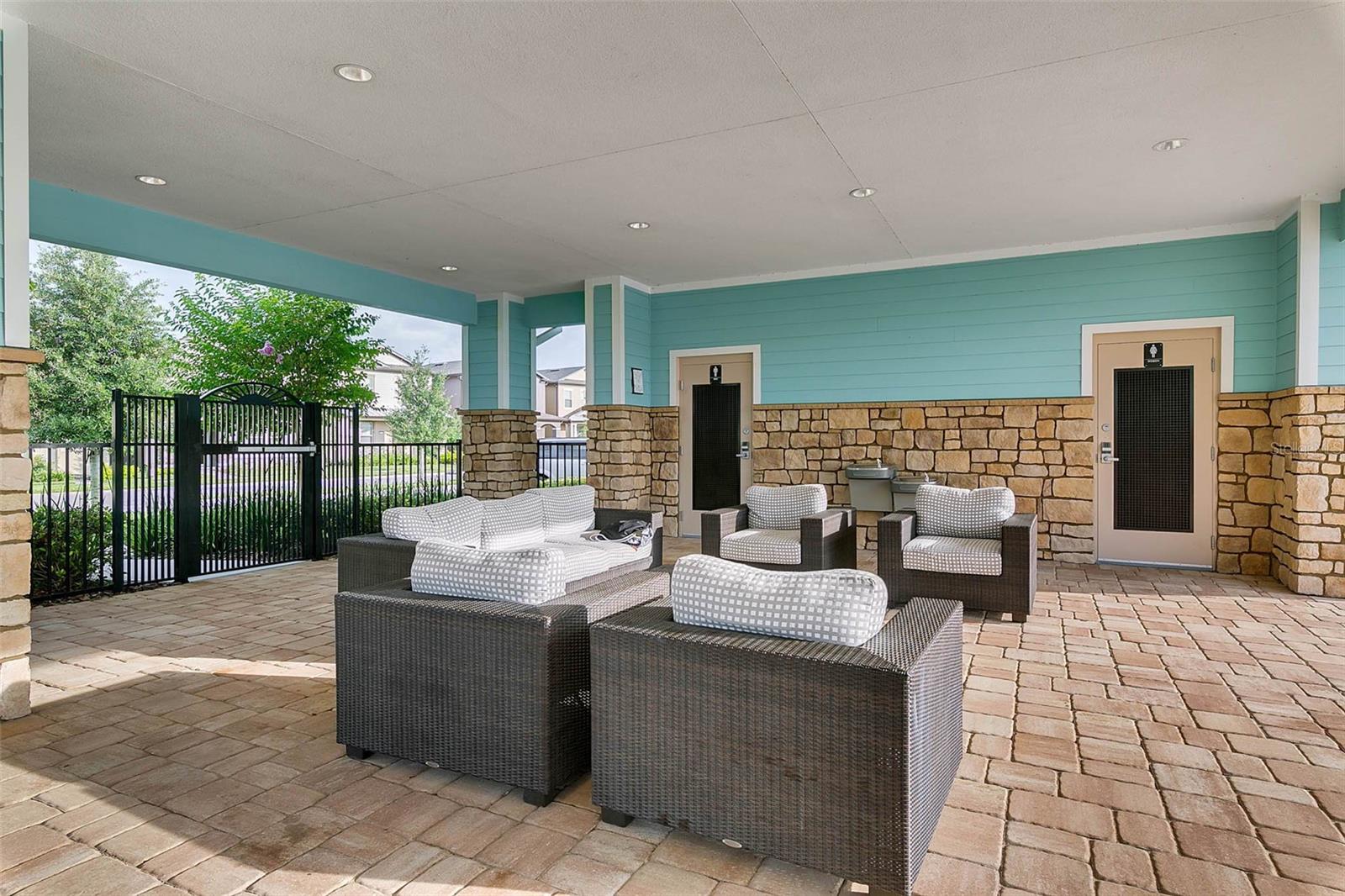 LAKEVIEW POINTE/HORIZON WEST - Residential