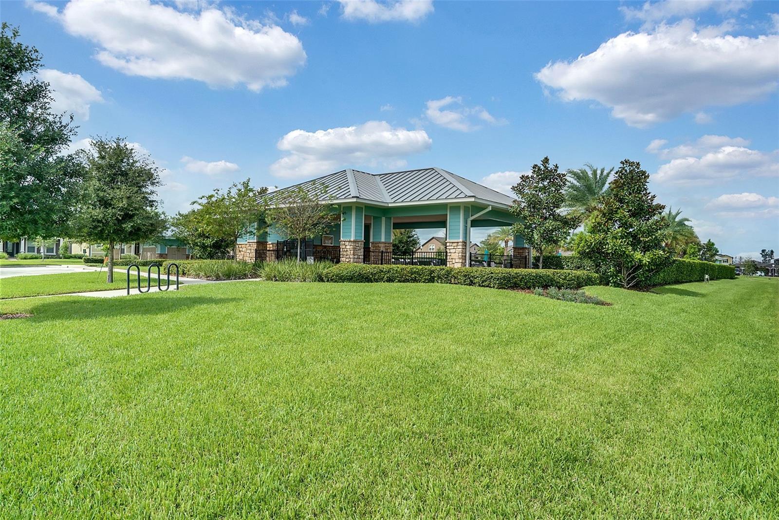LAKEVIEW POINTE/HORIZON WEST - Residential