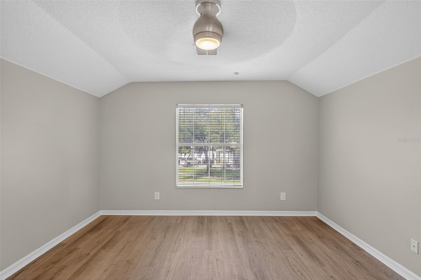 NORTHLAKE PK/LK NONA NBRHD 04B - Residential