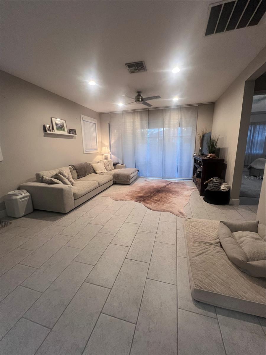 BOYETTE PARK PH 1/A 1/B 1/D - Residential