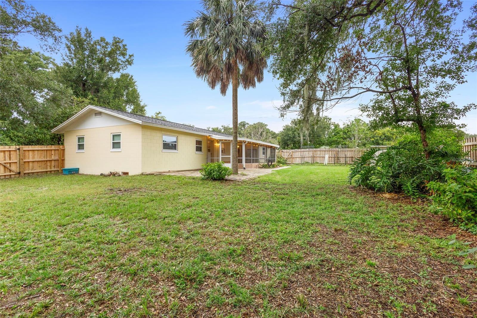 DANIELS - Residential
