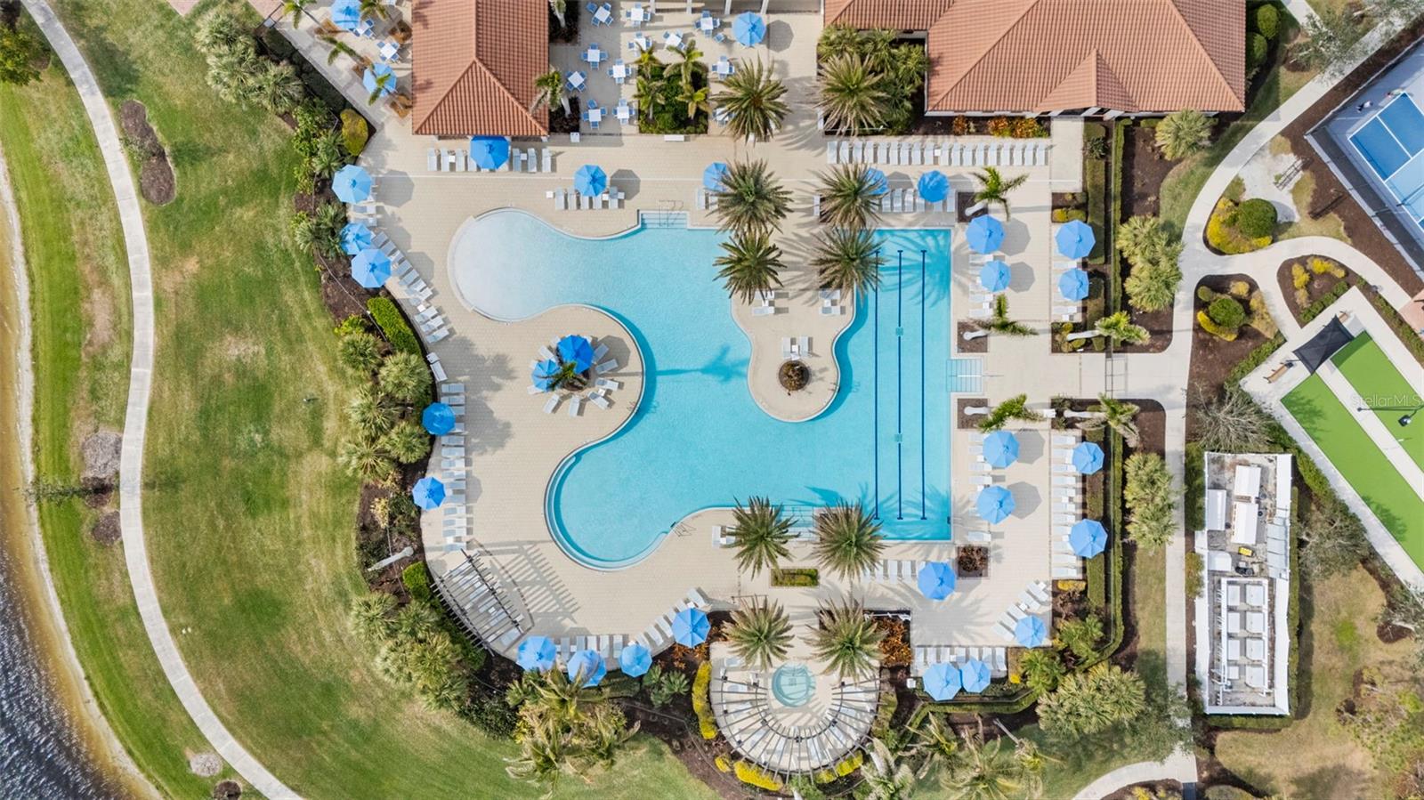 SARASOTA NATIONAL - Residential