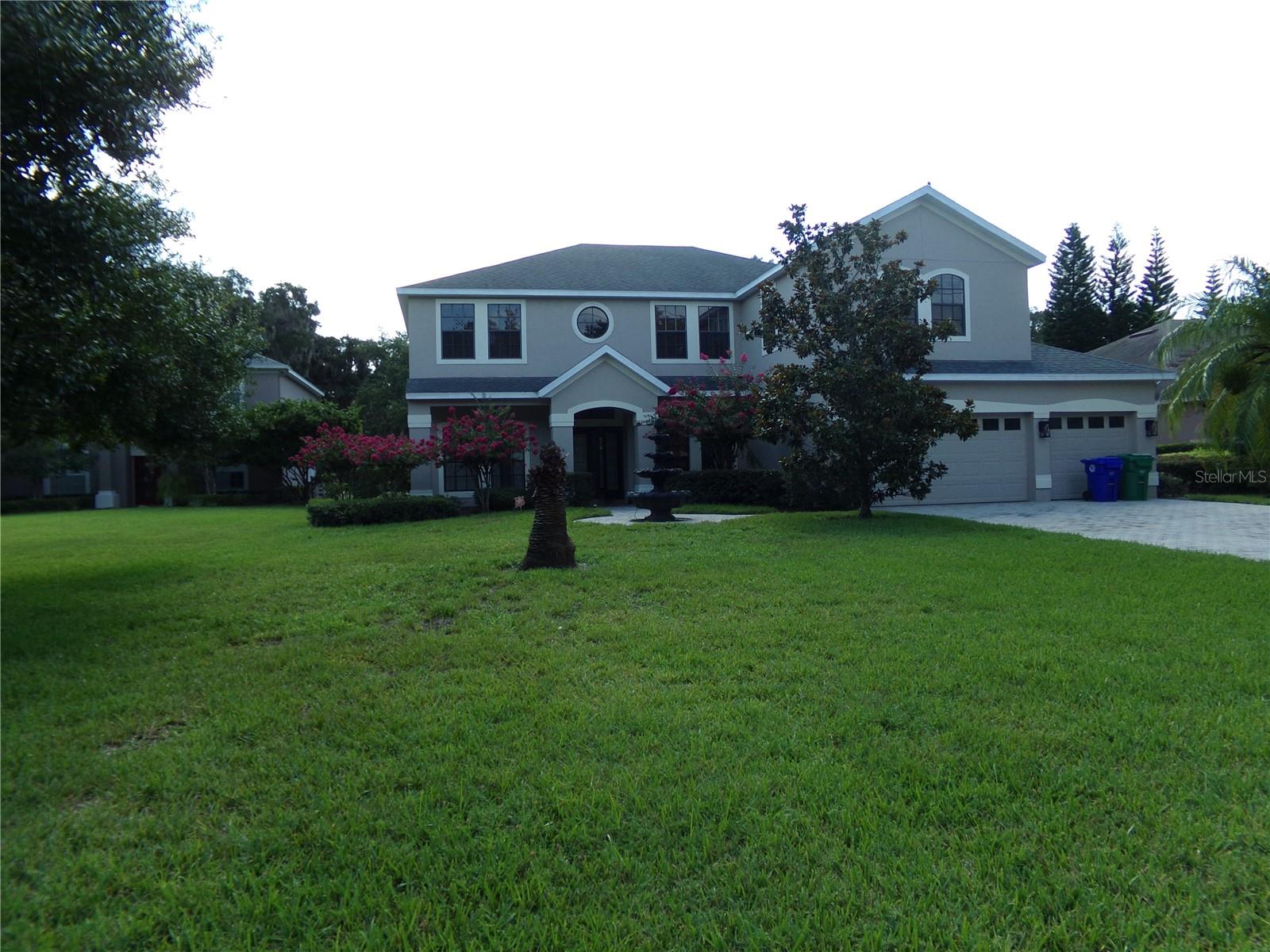 You don't want to miss this one! It is a gorgeous 5 bedroom 4 bath with a bonus room upstairs! There is potential to be a 6th bedroom. The master has a balcony that looks out over the pool and the golf course! It is located just down the street from the Lake Mary Sports complex and Lake Mary Preparatory School. Very convenient to restaurants, shopping, I-4, and the Greenway(417). Make your appointment today!