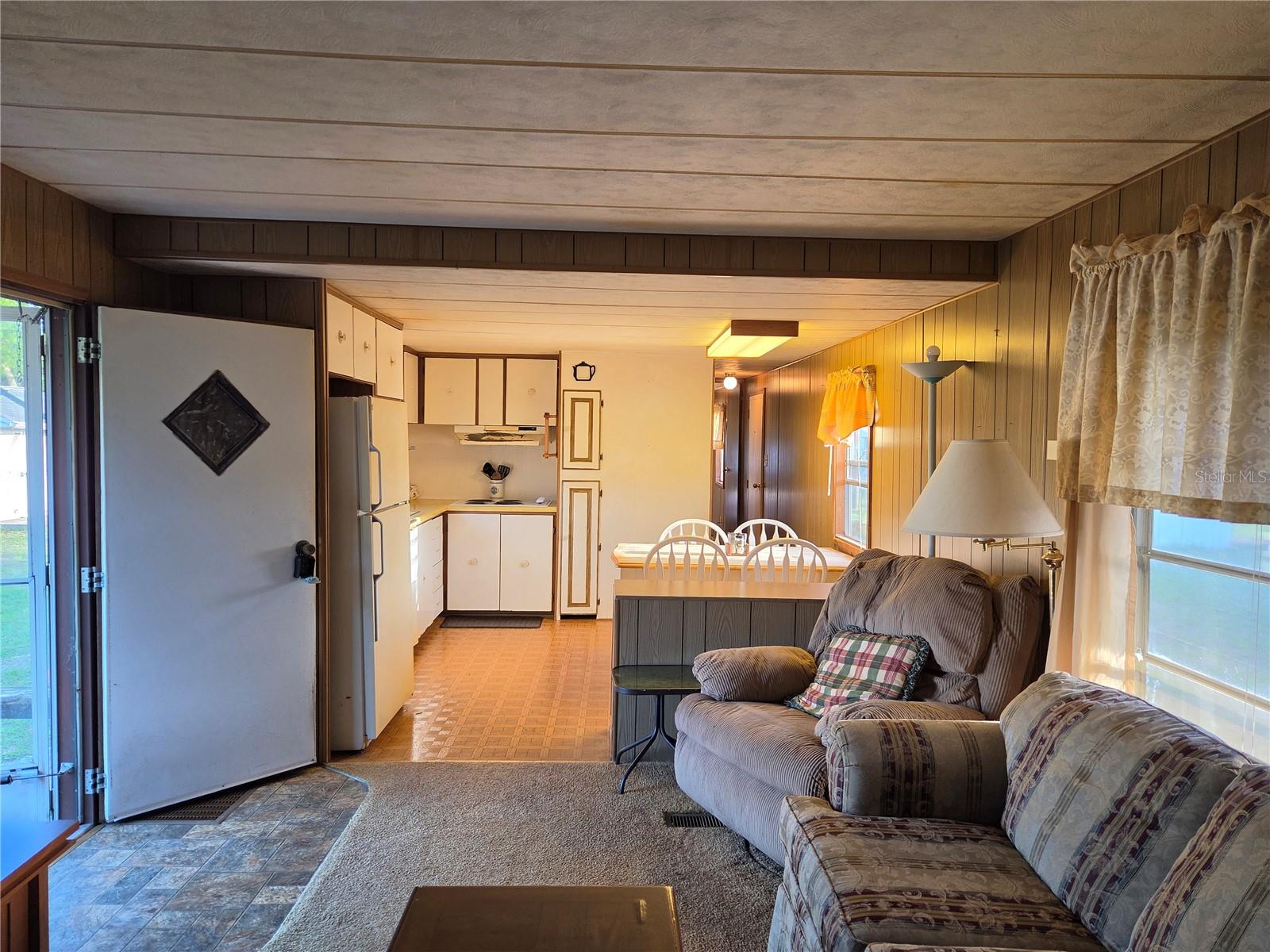LAKE BRYANT SHORES - Residential