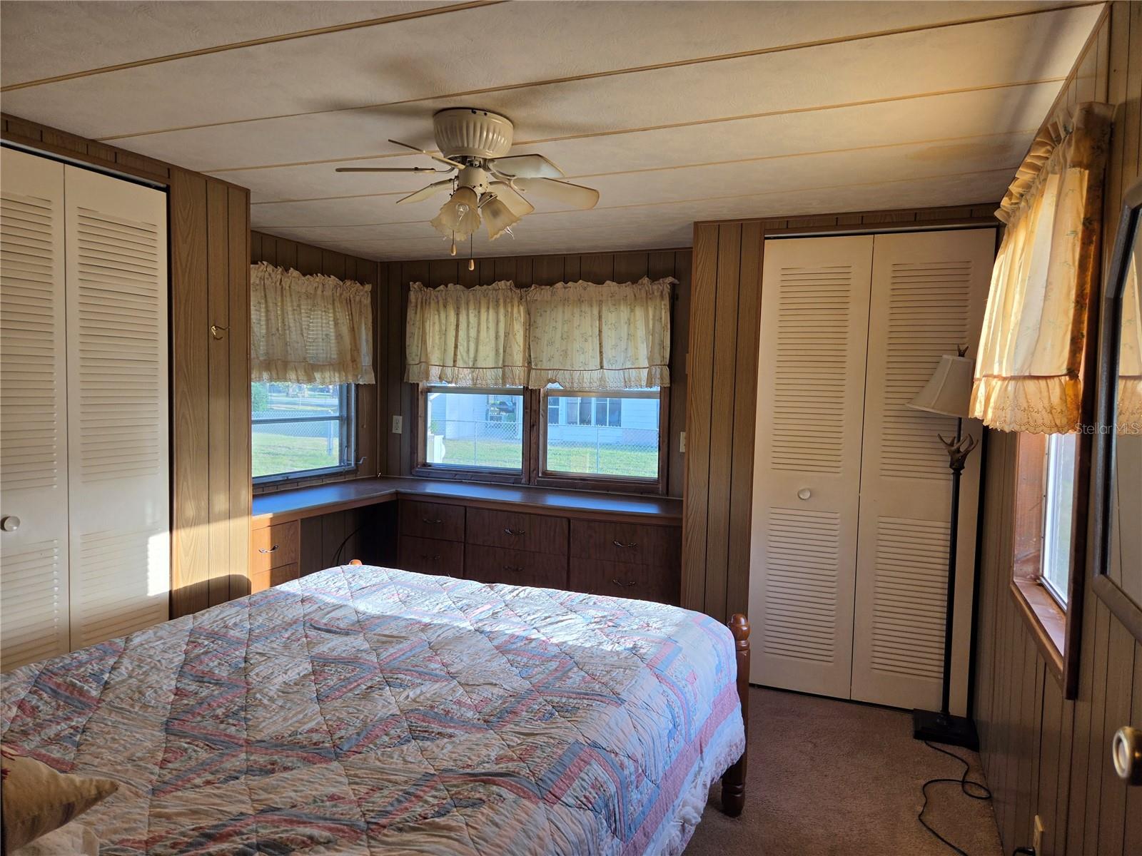 LAKE BRYANT SHORES - Residential