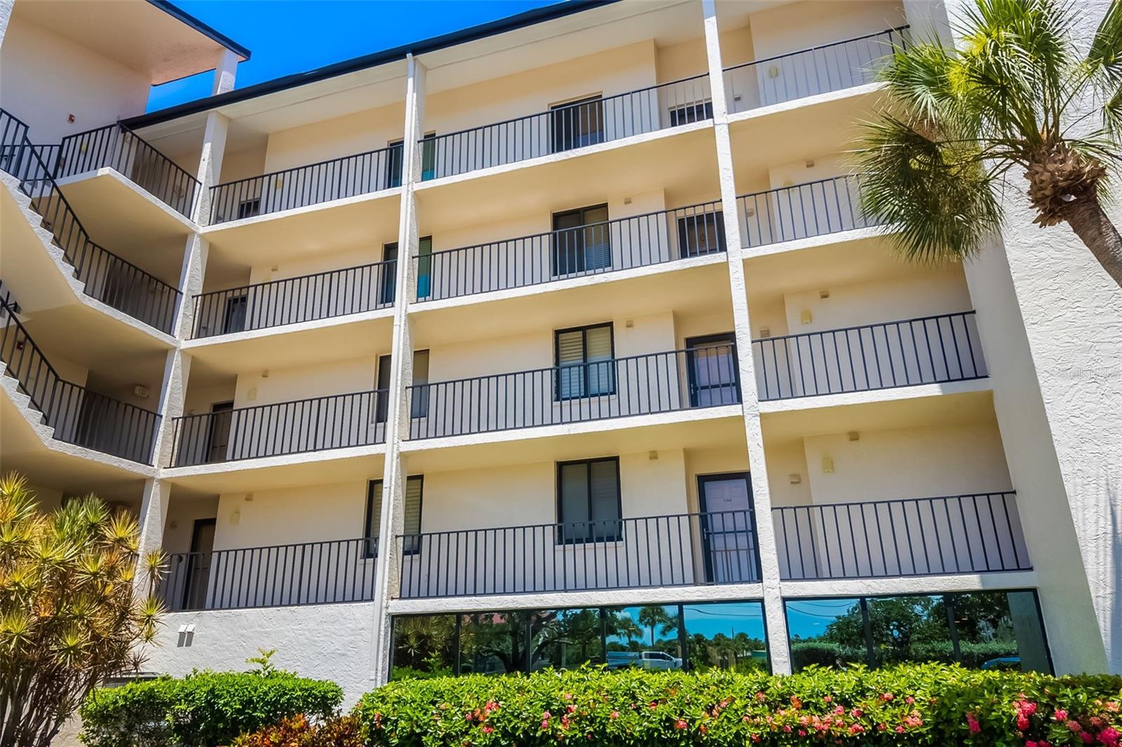 6263 MIDNIGHT PASS ROAD 403