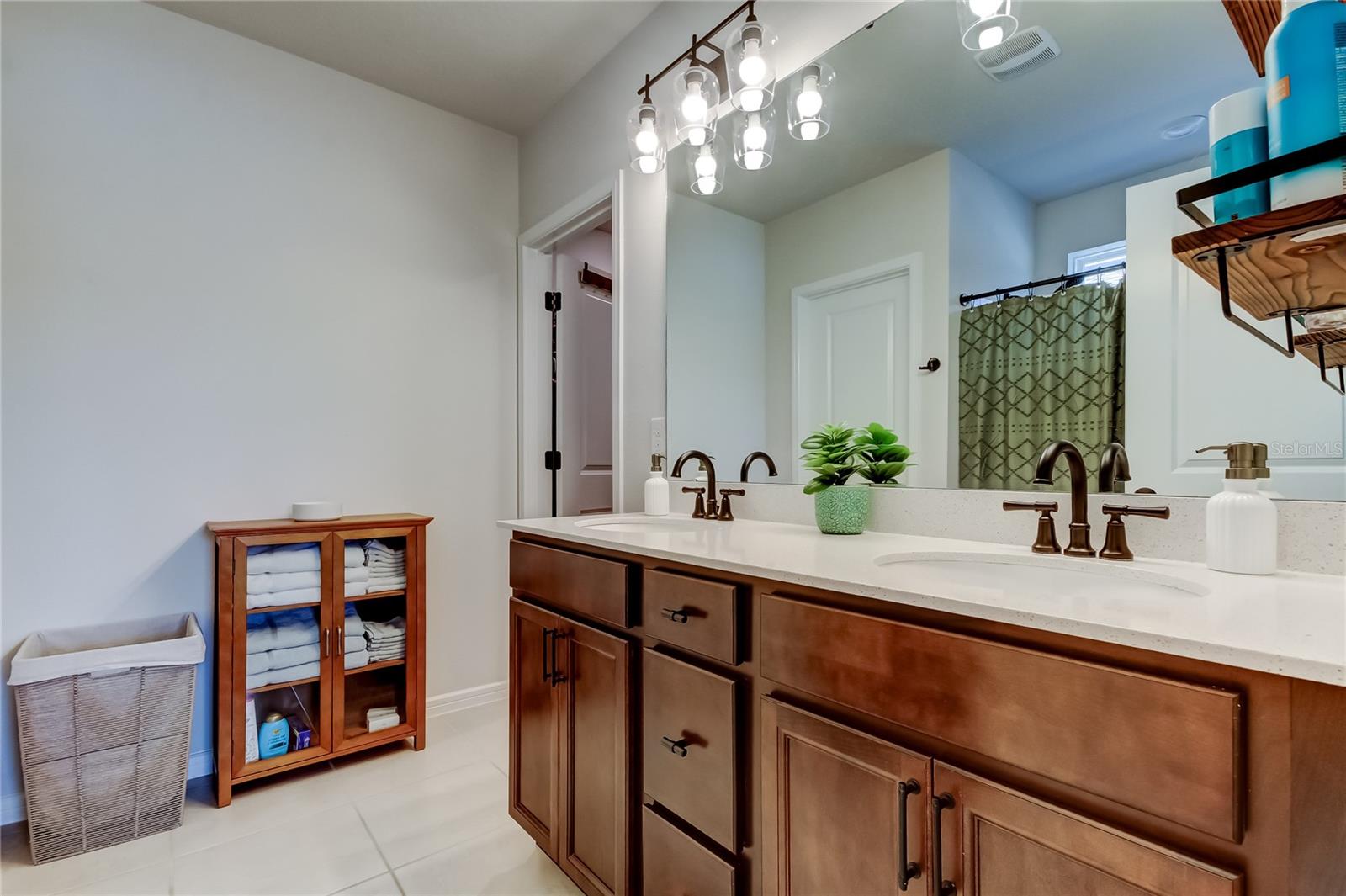 WESBRIDGE PH 1 - Residential