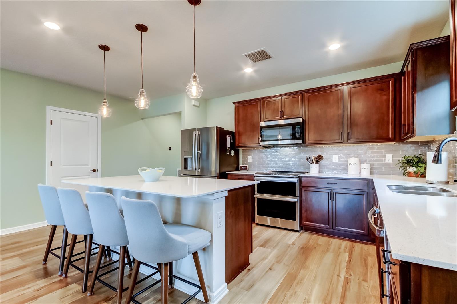 WESBRIDGE PH 1 - Residential