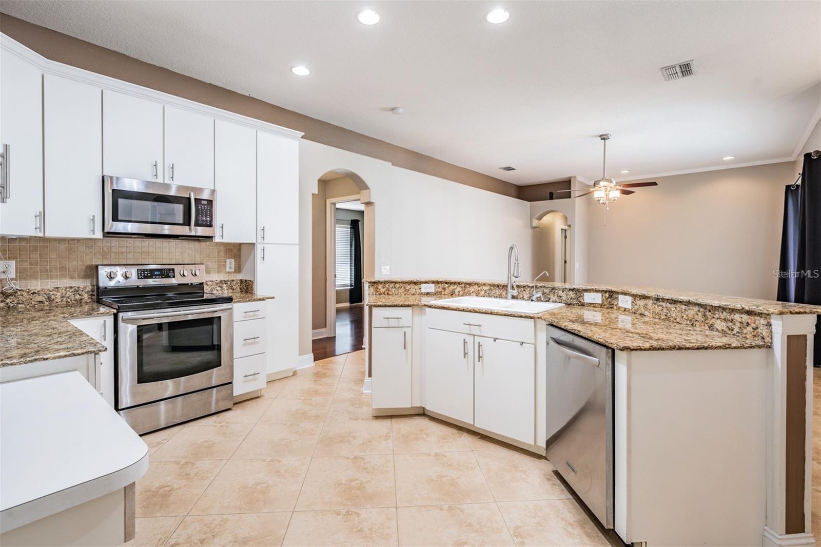 STAGECOACH VILLAGE PRCL 06 - Residential Lease