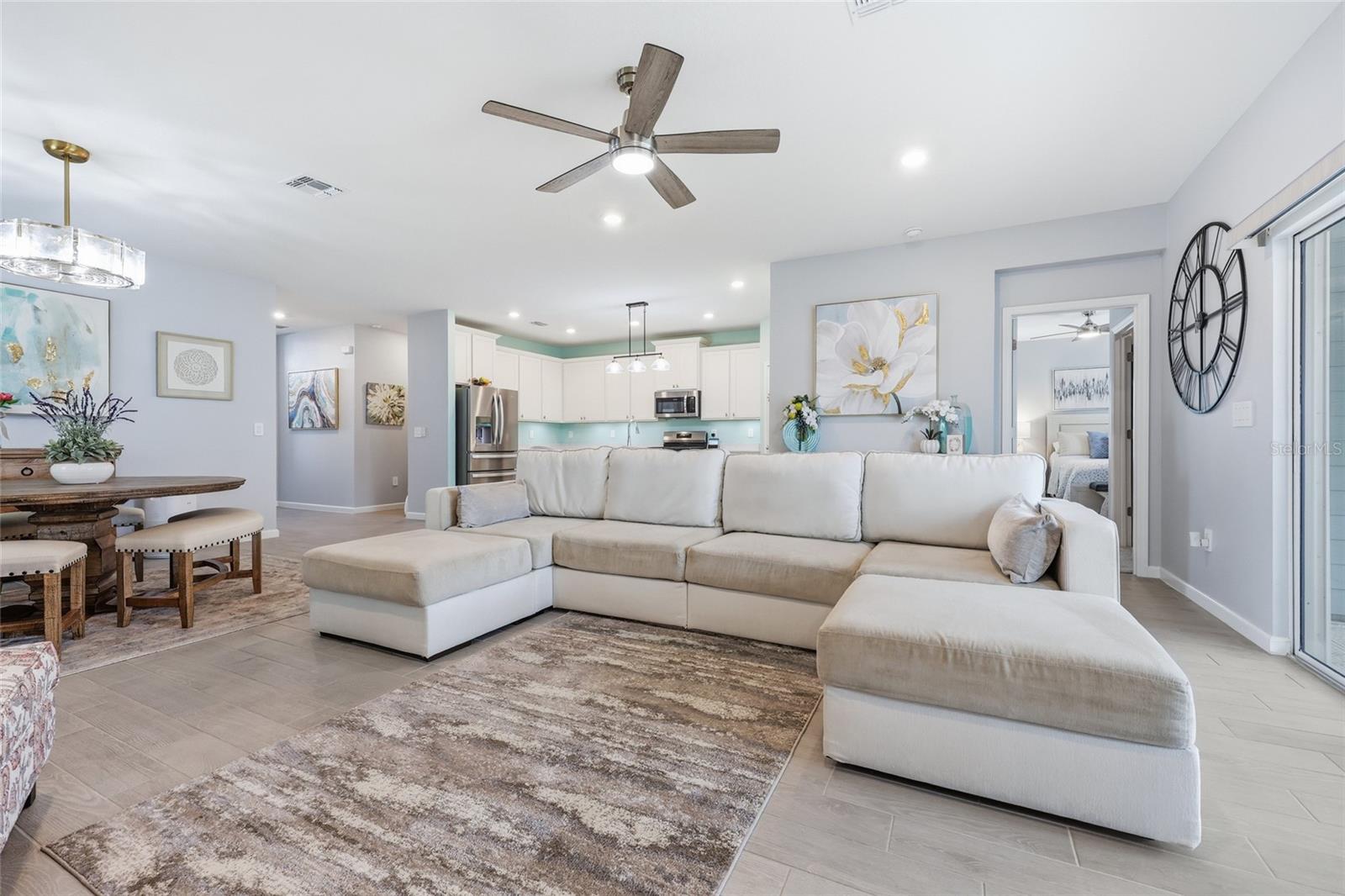 TRAILHEAD LANDING - Residential