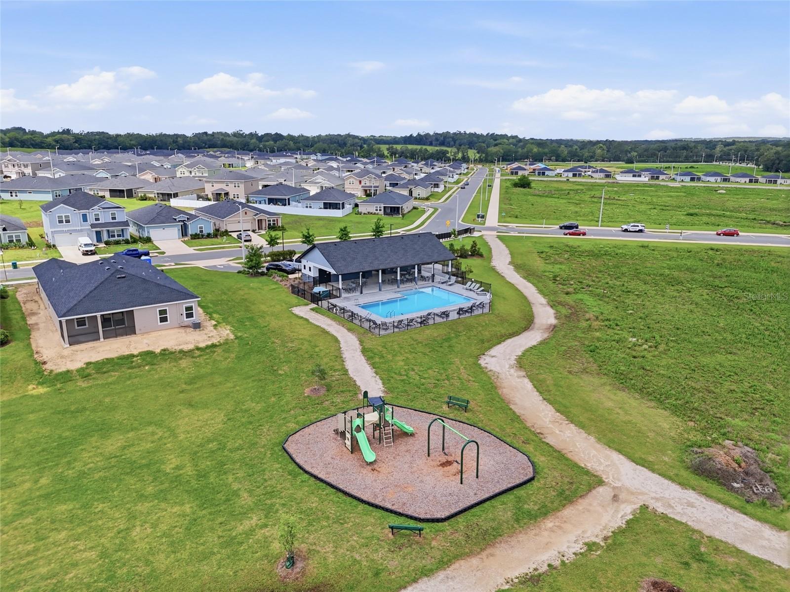 TRAILHEAD LANDING - Residential