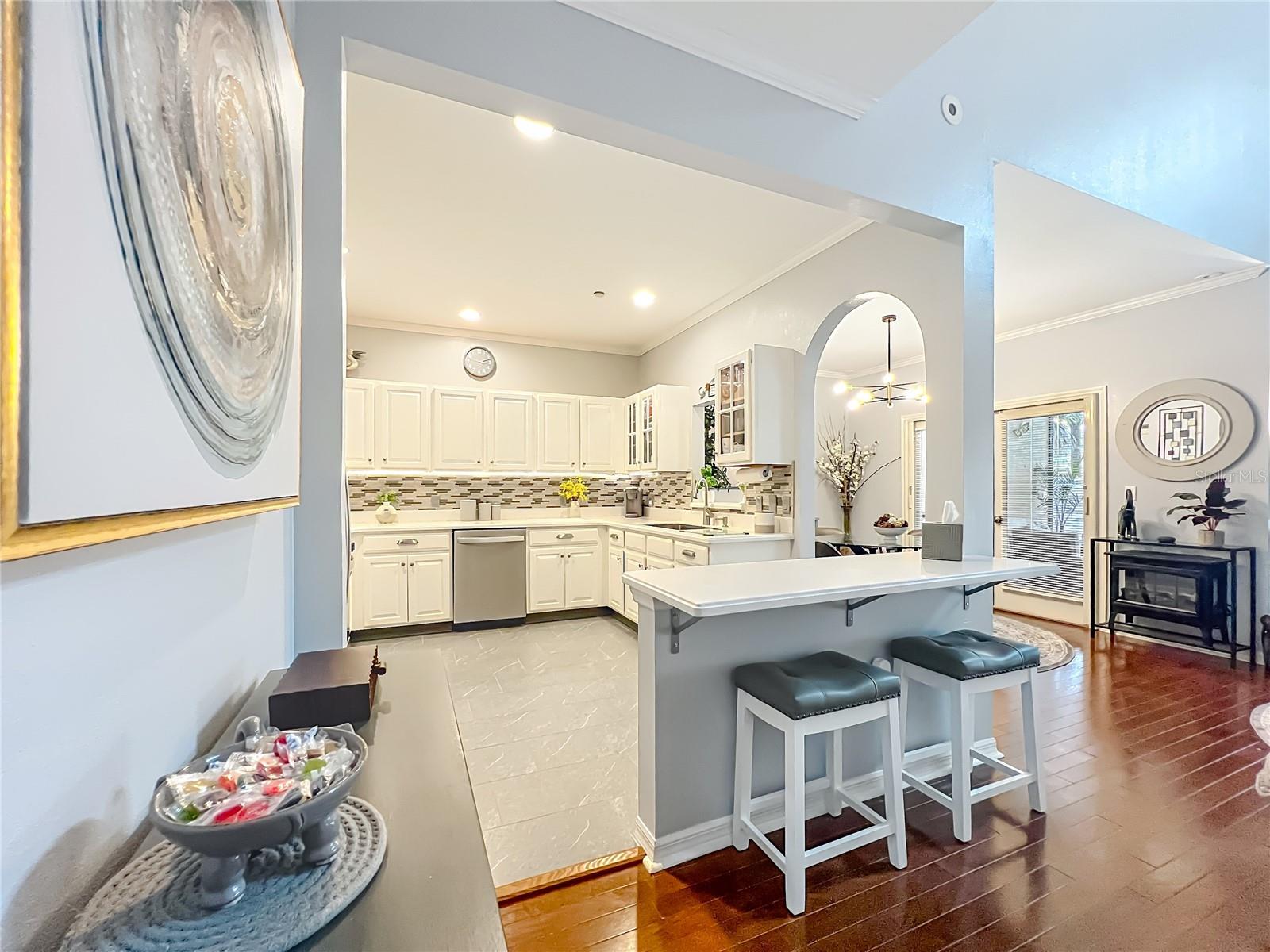 1120 AVENIDA DE LAS CASAS