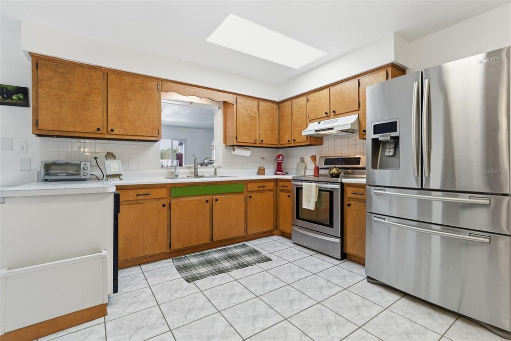 Photo of 2019 W Jorome Drive, Tampa, FL 33612 (MLS # A4679498)