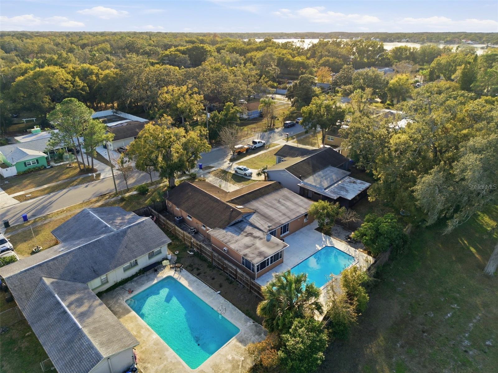 LAKE CARROLL MANOR - Residential