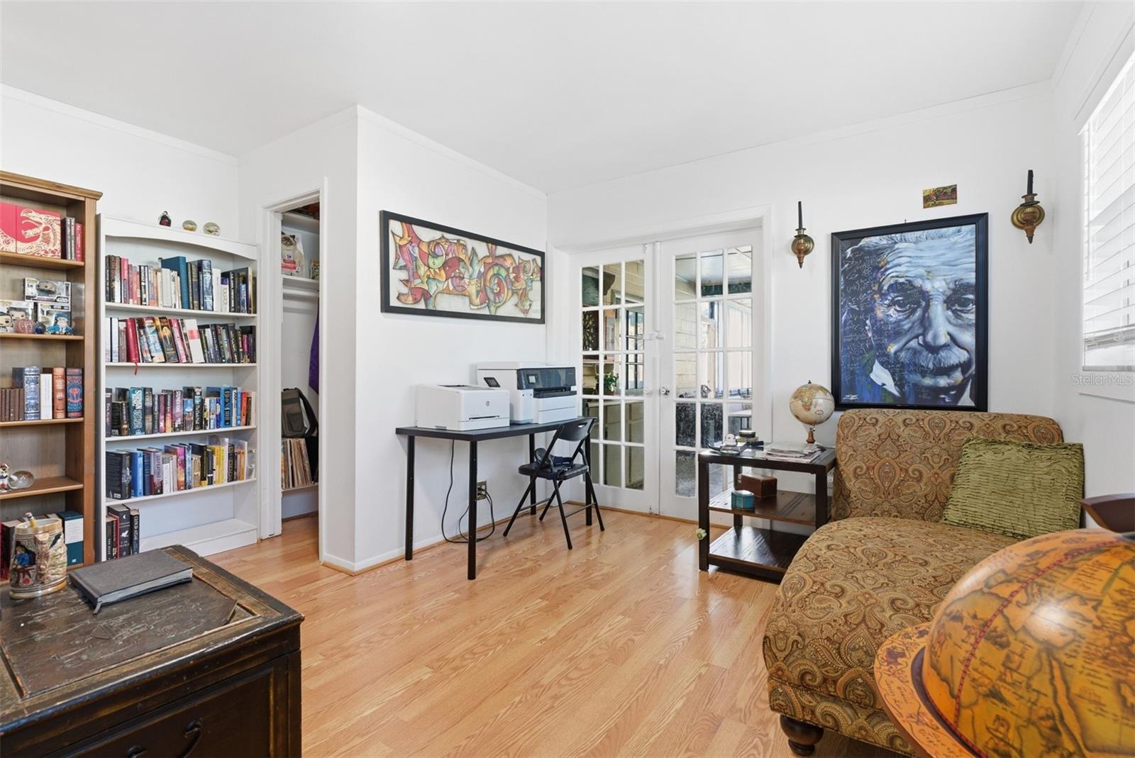 LAKE CARROLL MANOR - Residential