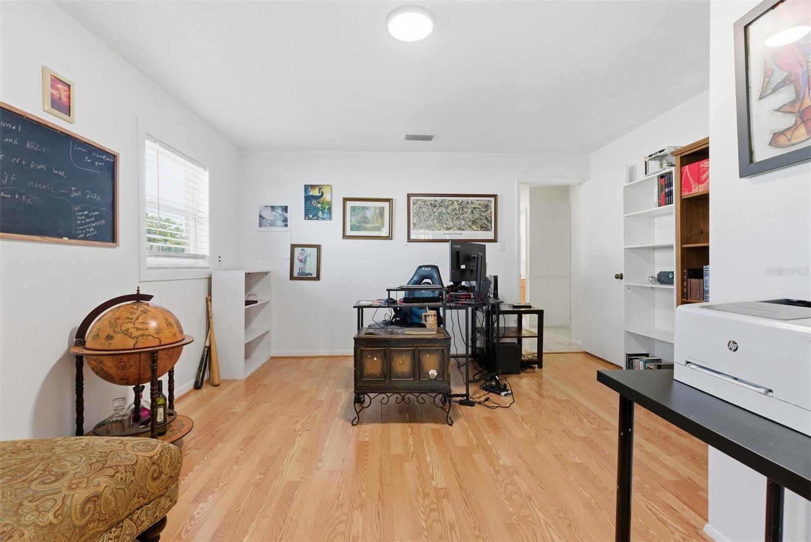 LAKE CARROLL MANOR - Residential