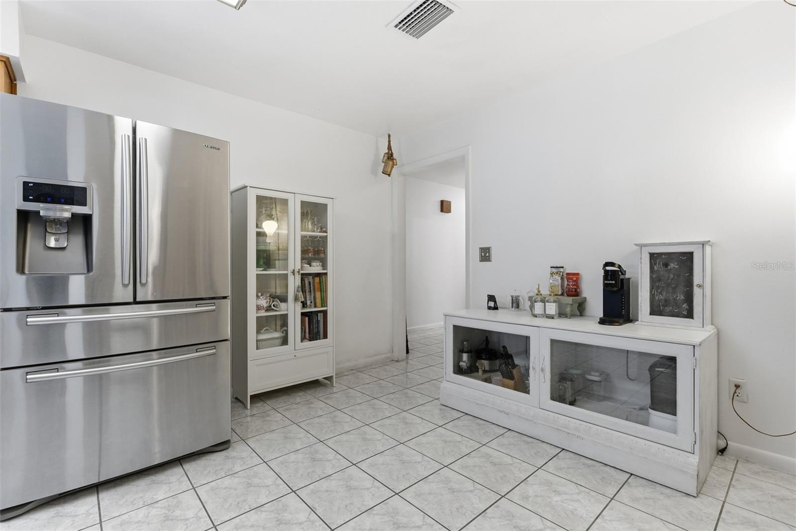 LAKE CARROLL MANOR - Residential