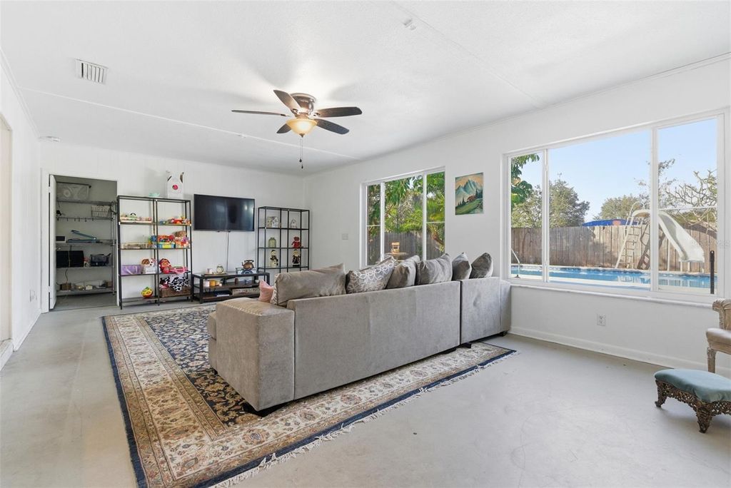 Photo of 2019 W Jorome Drive, Tampa, FL 33612 (MLS # A4679498)