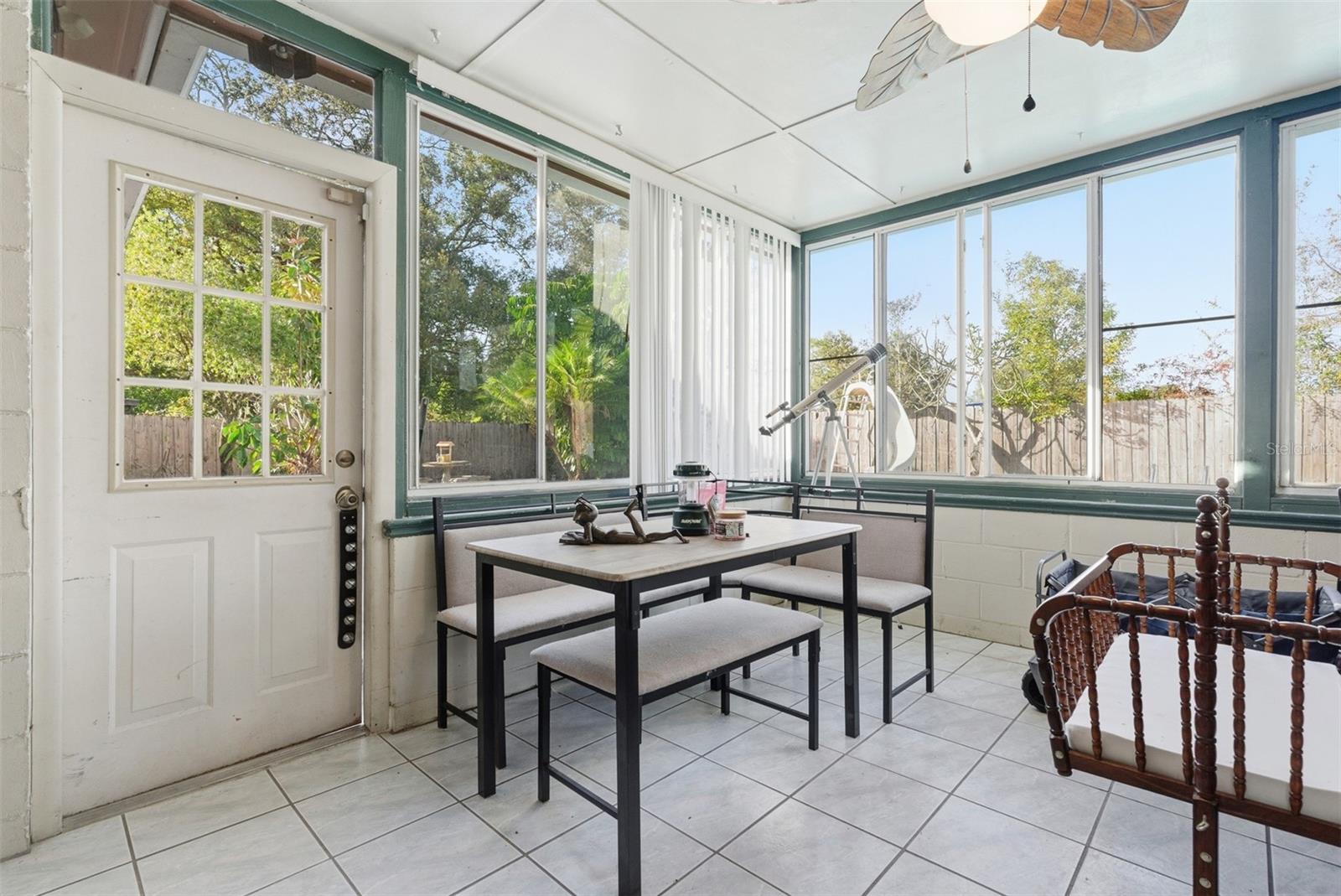 LAKE CARROLL MANOR - Residential